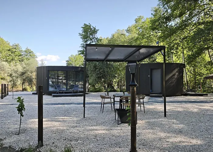 River Glamping Kalopanayiotis