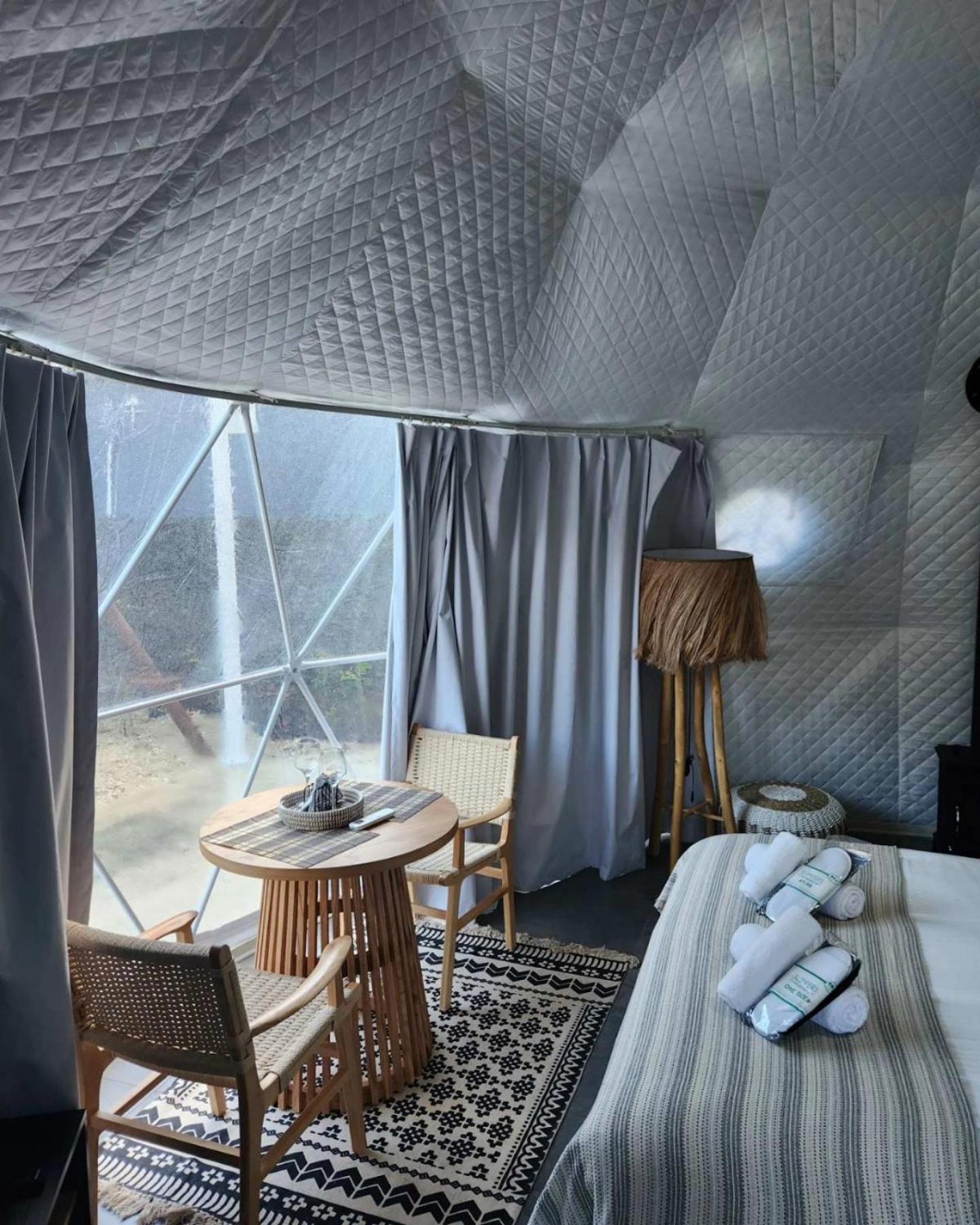 River Glamping Kalopanayiotis * Kalopanagiotis