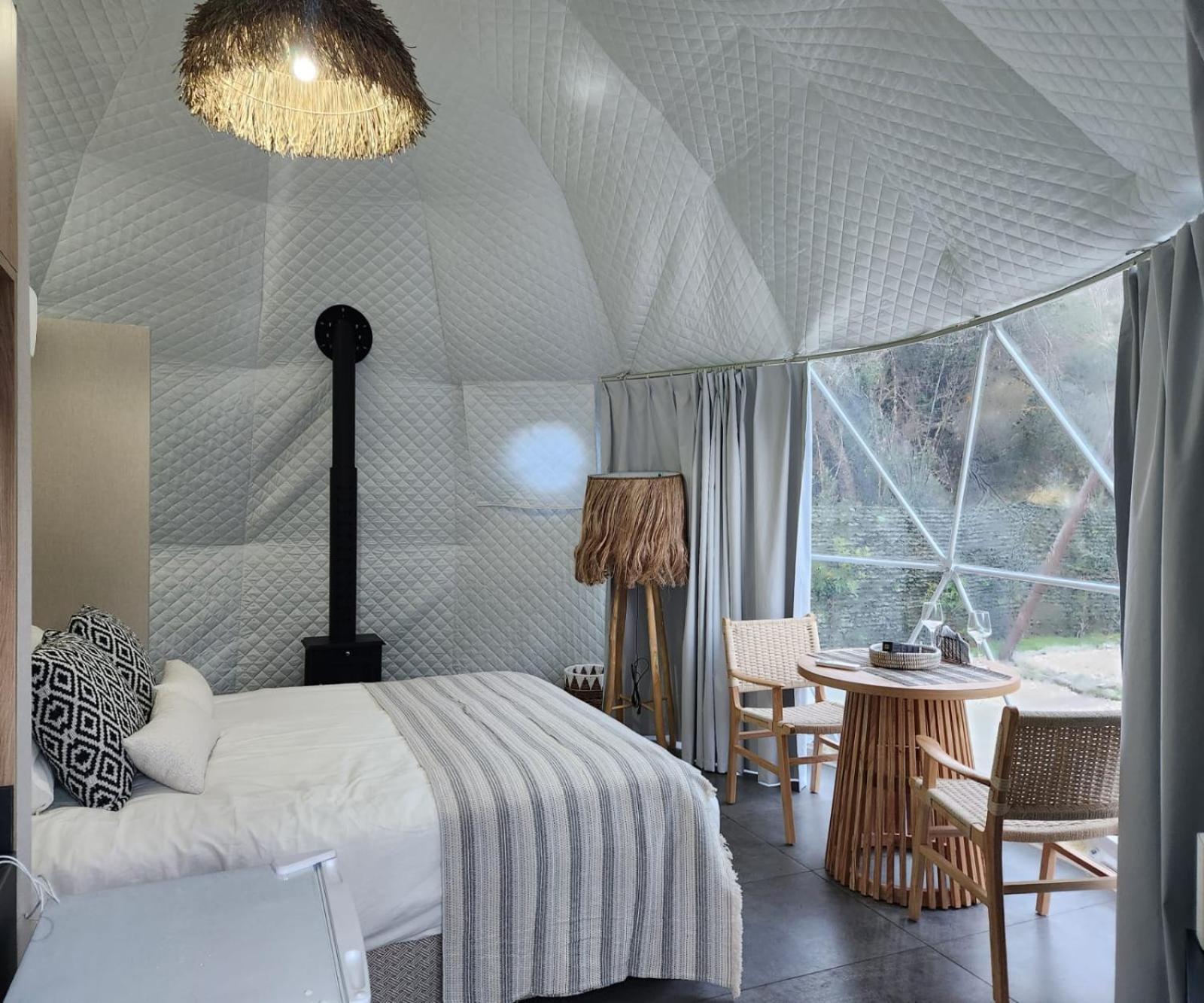 River Glamping Kalopanayiotis Lodge *