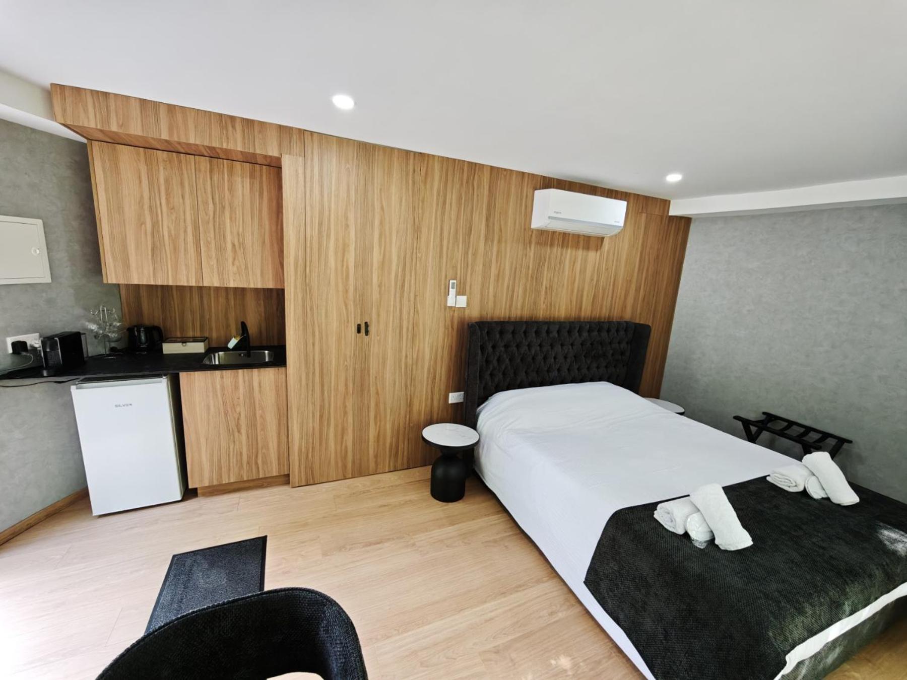 River Glamping Kalopanayiotis Lodge *